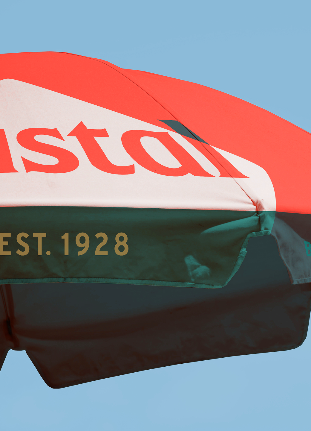 Cristal logo on an umbrella.